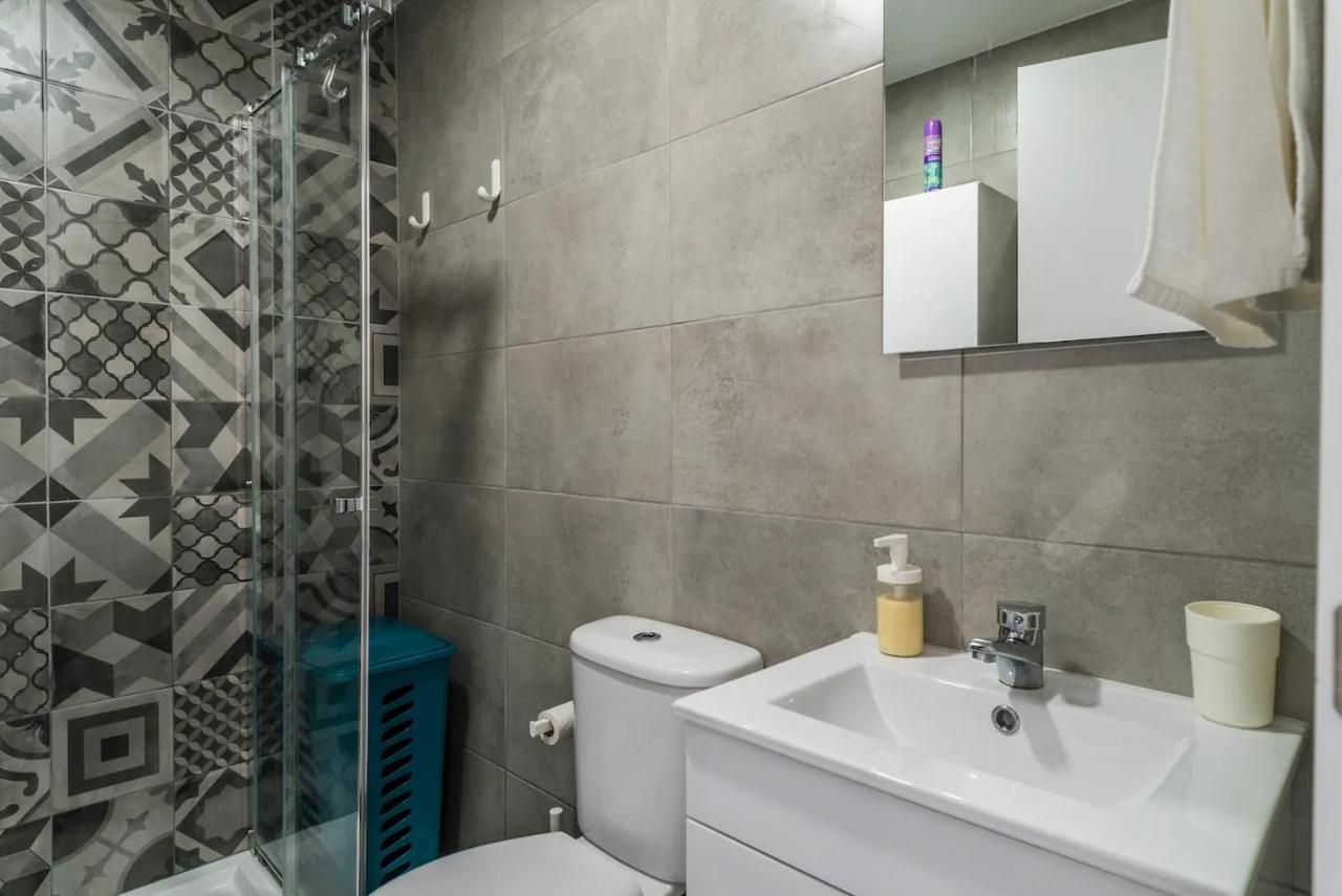 Encantador Apartamento A Frente Da Praia Do Sunset Фигейра да Фош Екстериор снимка